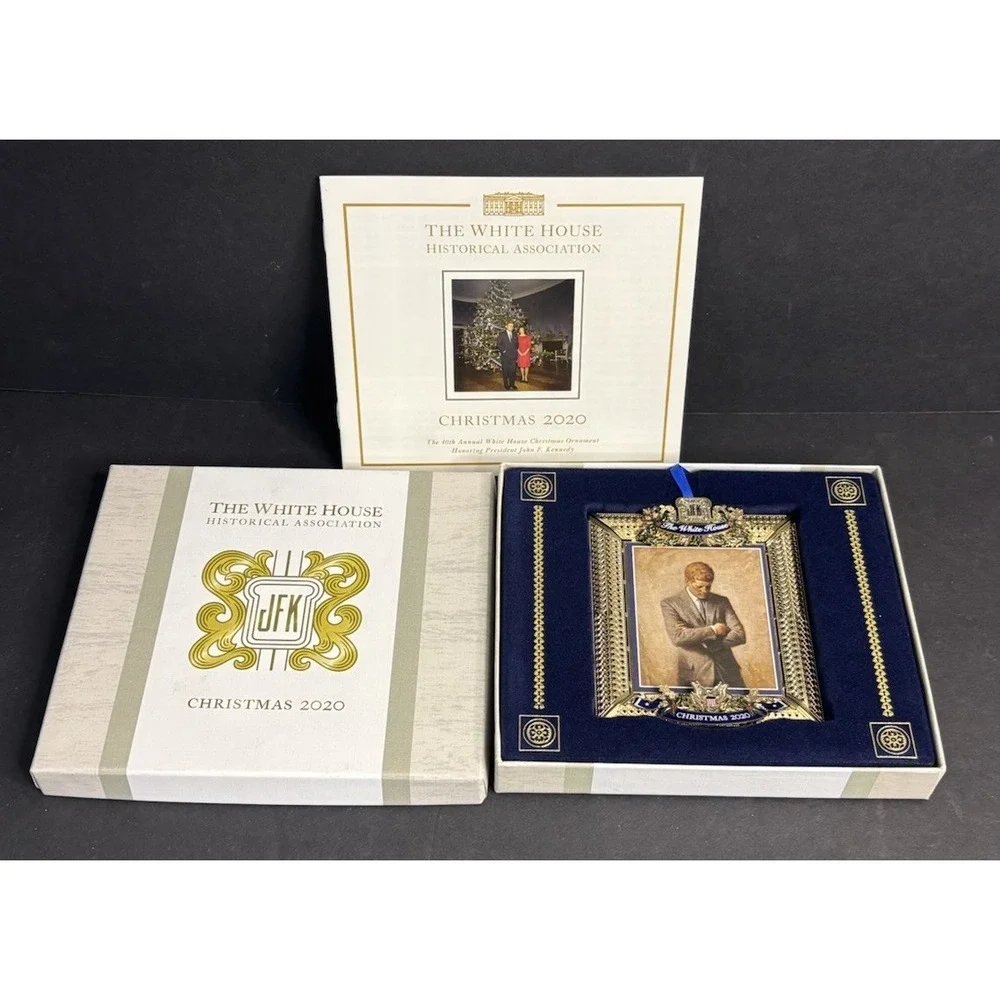3 White House Historical Association Ornaments 1 US Capitol 1992 2004 2020 2000